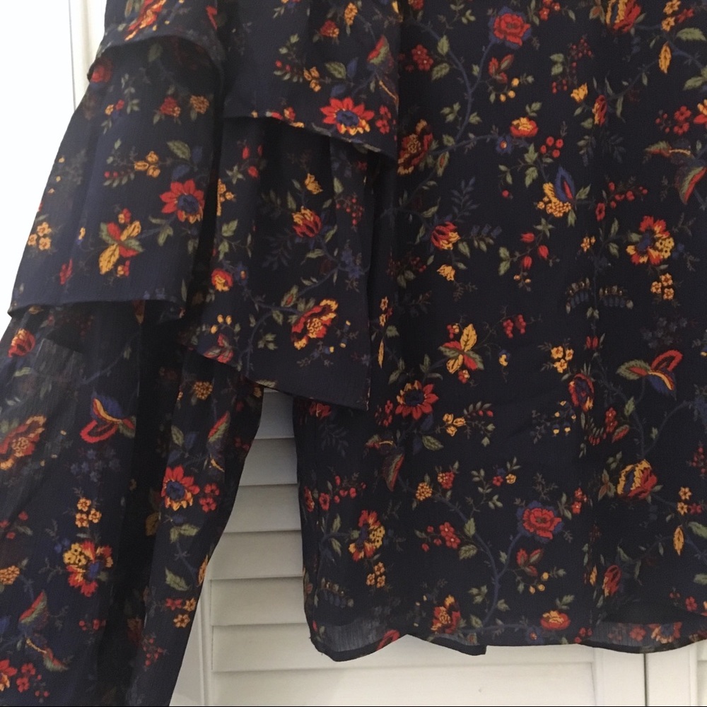 SOLD MADEWELL Ruffled Sleeve Top - Picture 2 of 3